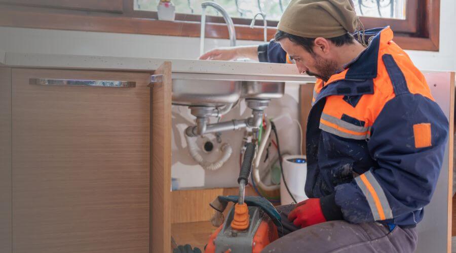 Professional same day plumber in Essexville, MI